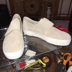 Vince size 9.5